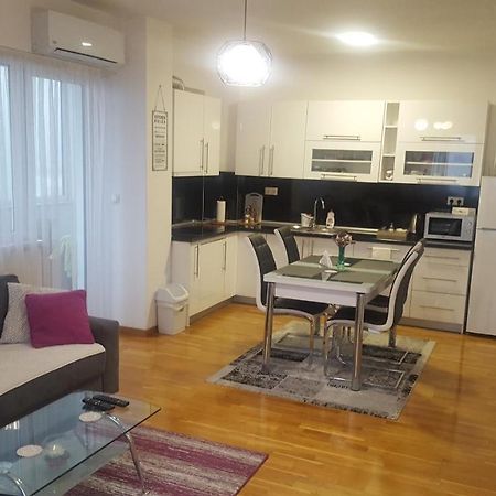 Fantasy Apartment トゥズラ エクステリア 写真